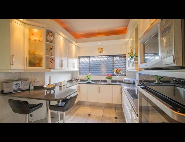 3 BEDROOM HOUSE FOR SALE IN BEDFORDVIEW